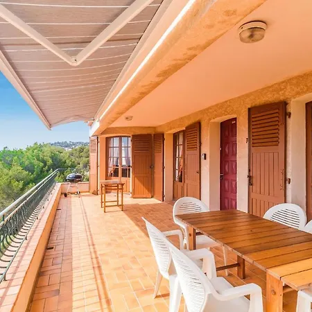 Domaine De La Bastide D'a