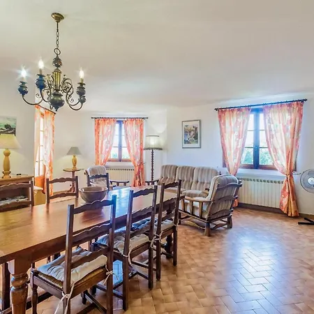 Domaine De La Bastide D'a